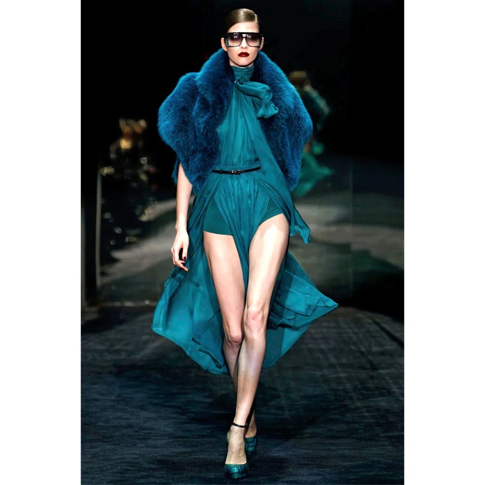 Gucci Green Python Platform Heels 38 Runway Frida… - image 2